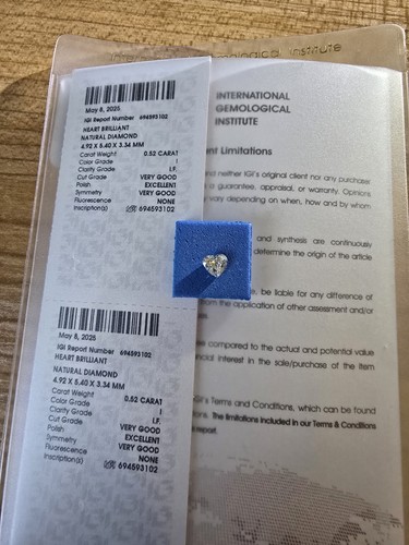 Diamante naturale certificato