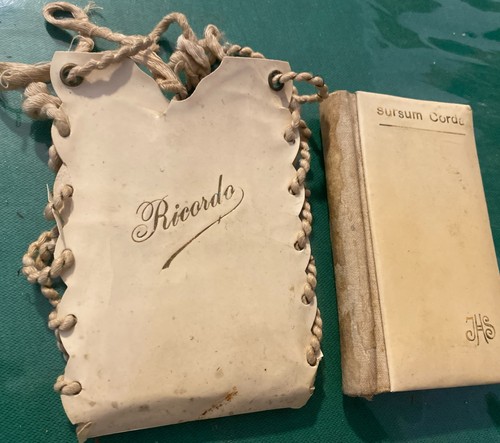 Libretto religioso con - religioso,