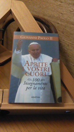 Aprite vostri cuori - aprite,